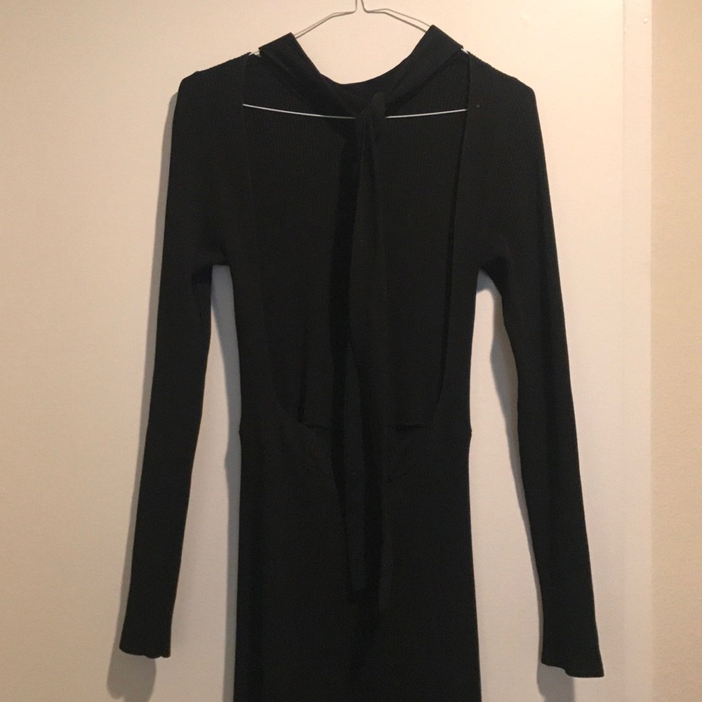 Zara knit backless long sleeved ribbed black dress